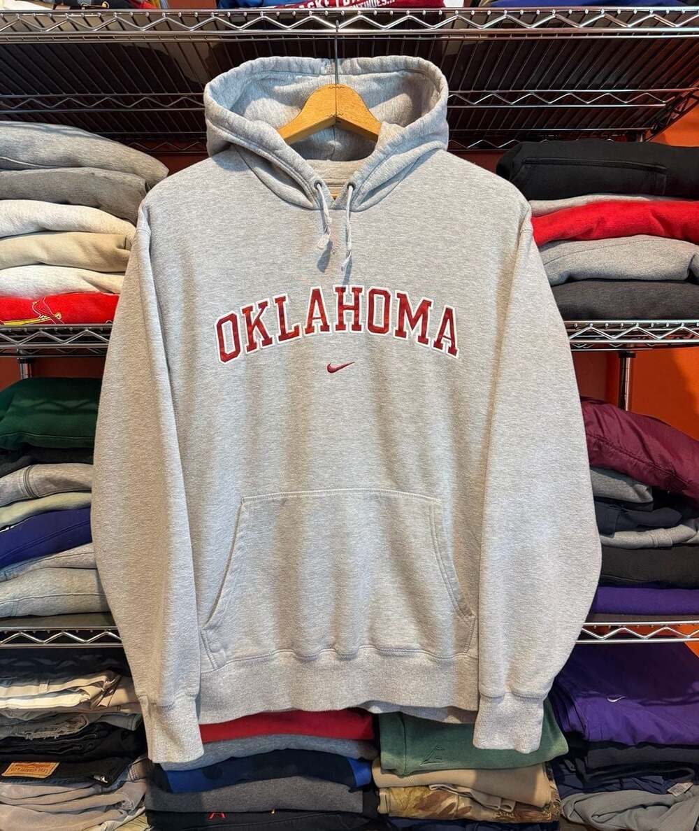 Nike Oklahoma University Sooners Hoodie Size XL Gray Pullover Sweatshirt